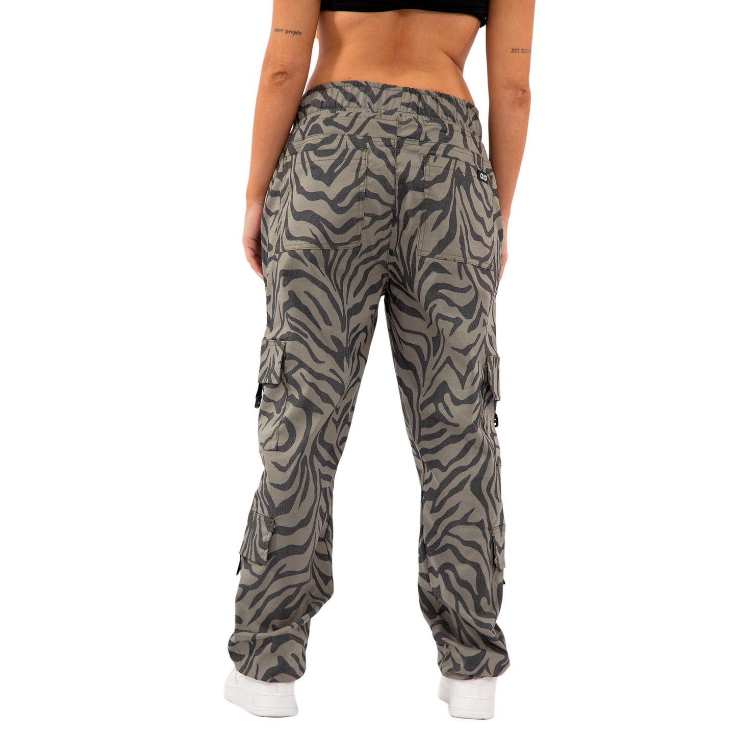 Wild zebra cammo Double Cargo Pants Mujer color: Green Gray 8121