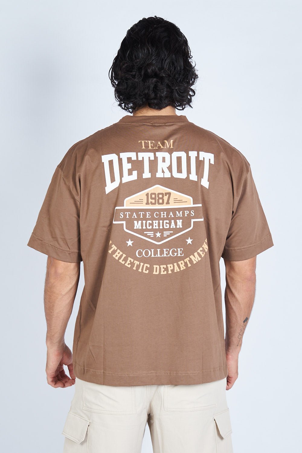 Camiseta oversize DETROIT CAFE | DROP 03 |