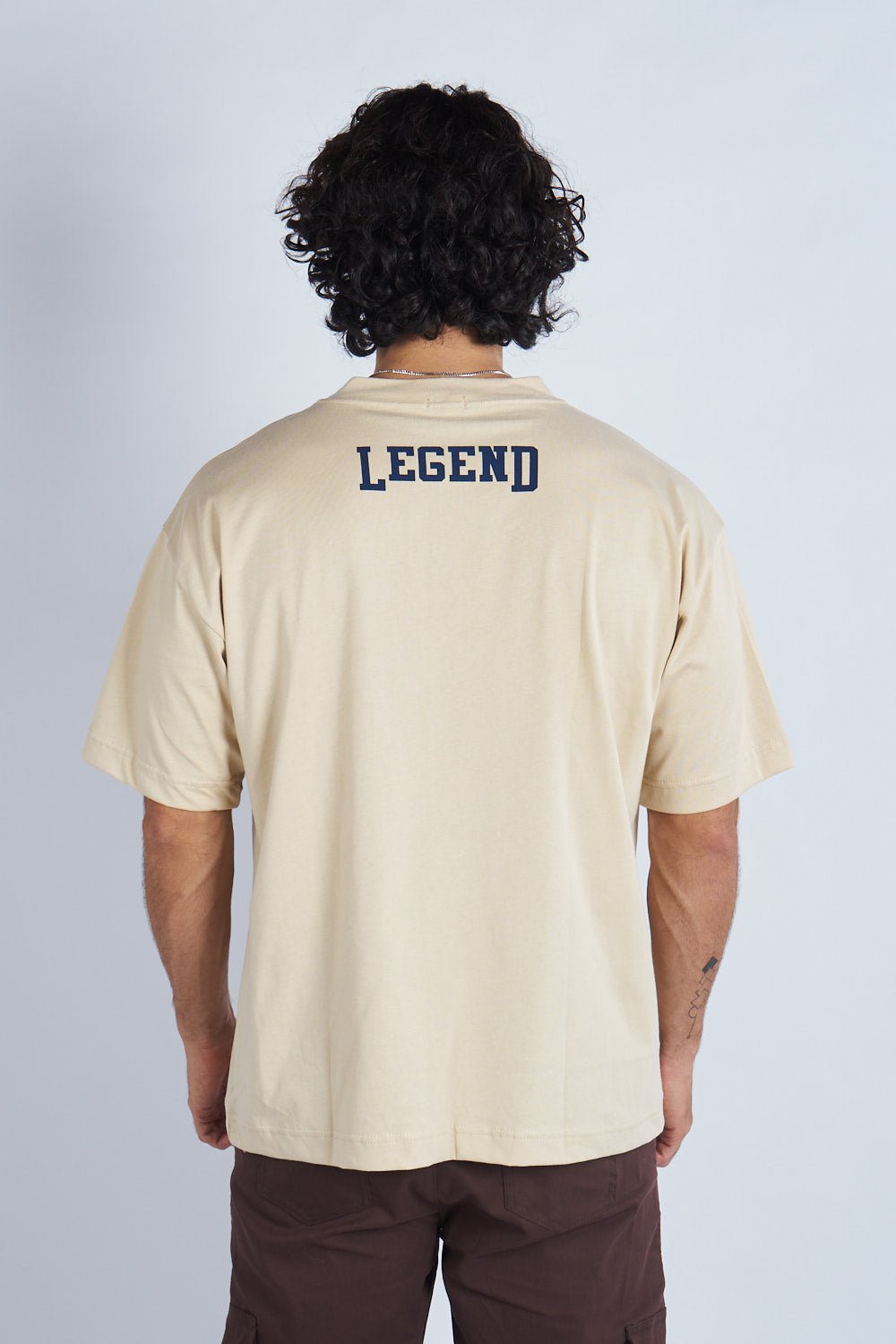 Camiseta oversize estampada Legend Beige | DROP 03 |