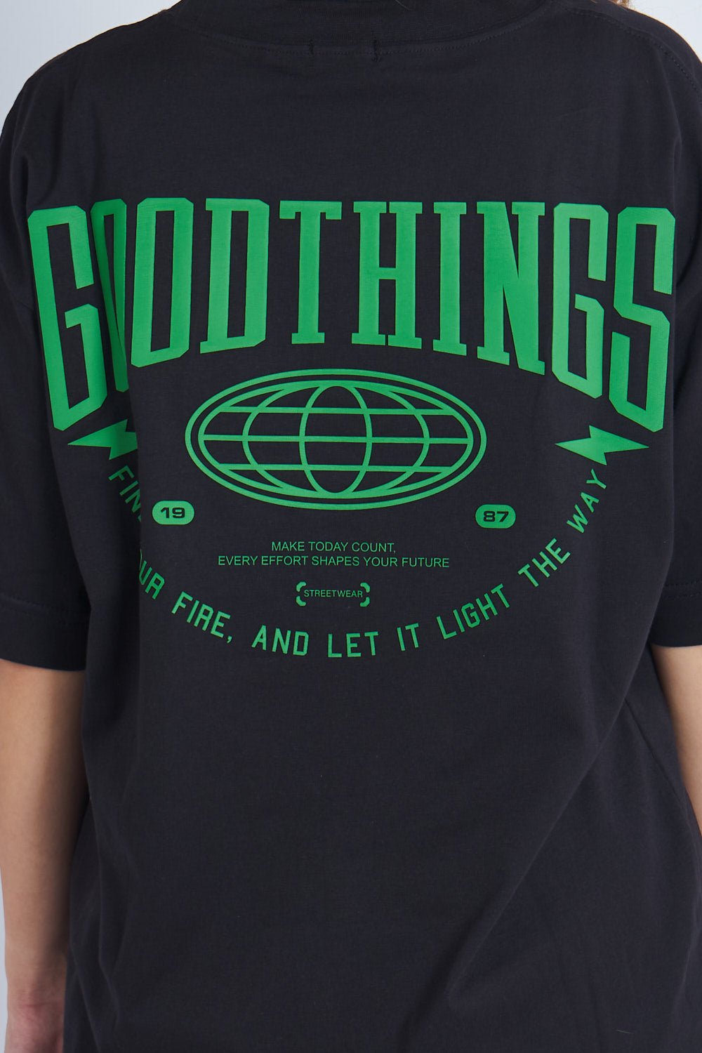 Camiseta oversize estampado Good Things Negro | DROP 03 |