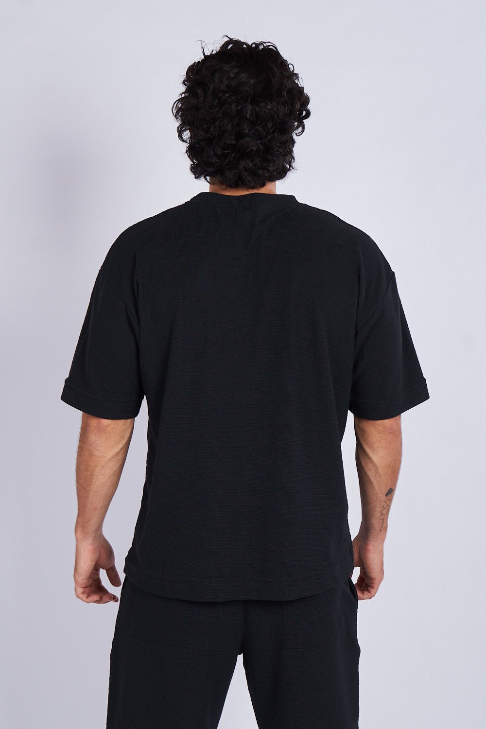 Camiseta oversize textura horizontal Negra