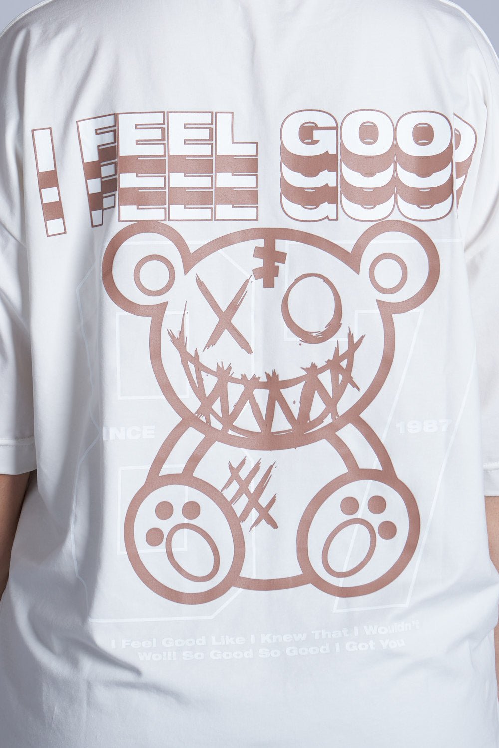 CAMISETA OVERSIZED FEEL GOOD MARFIL - REDUX CLUB