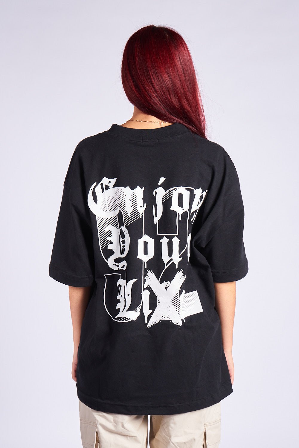 CAMISETA OVERSIZED NEGRA ENJOY - CORD & CO