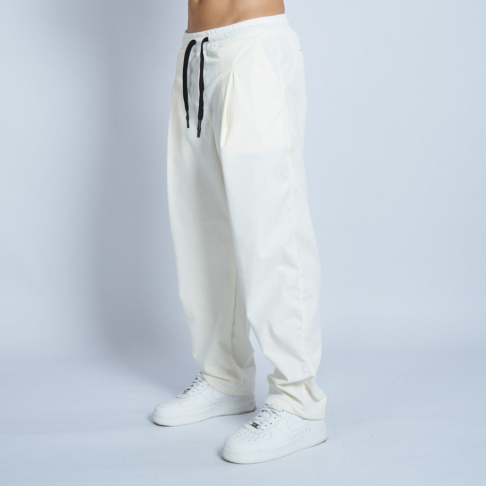 Jogger ballon corduroy con prenses Marfil