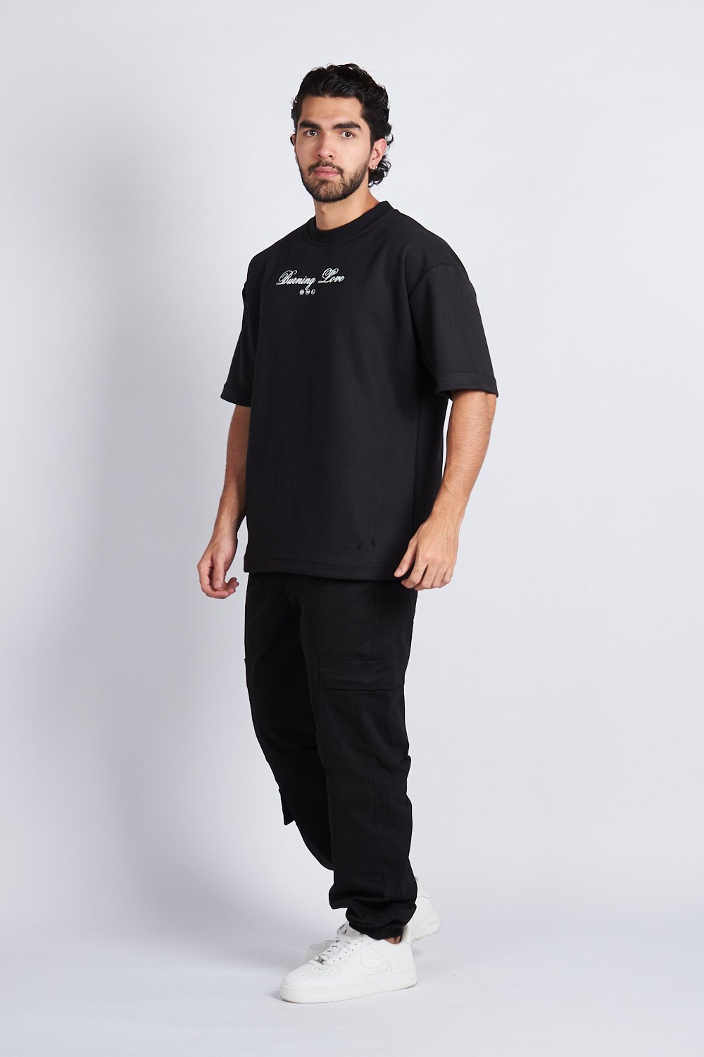 JOGGER CARGO CON PREENSES NEGRO - REDUX CLUB
