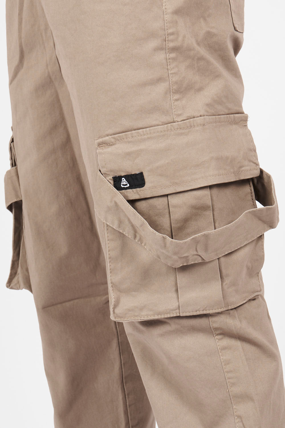 JOGGER CARGO FUELLE Y TIRA CAQUI - REDUX CLUB