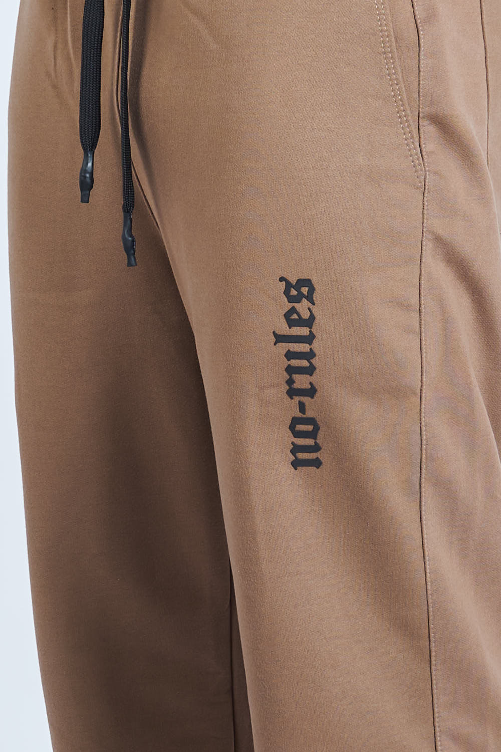 JOGGER NO RULES CAQUI [DROP 0:0]