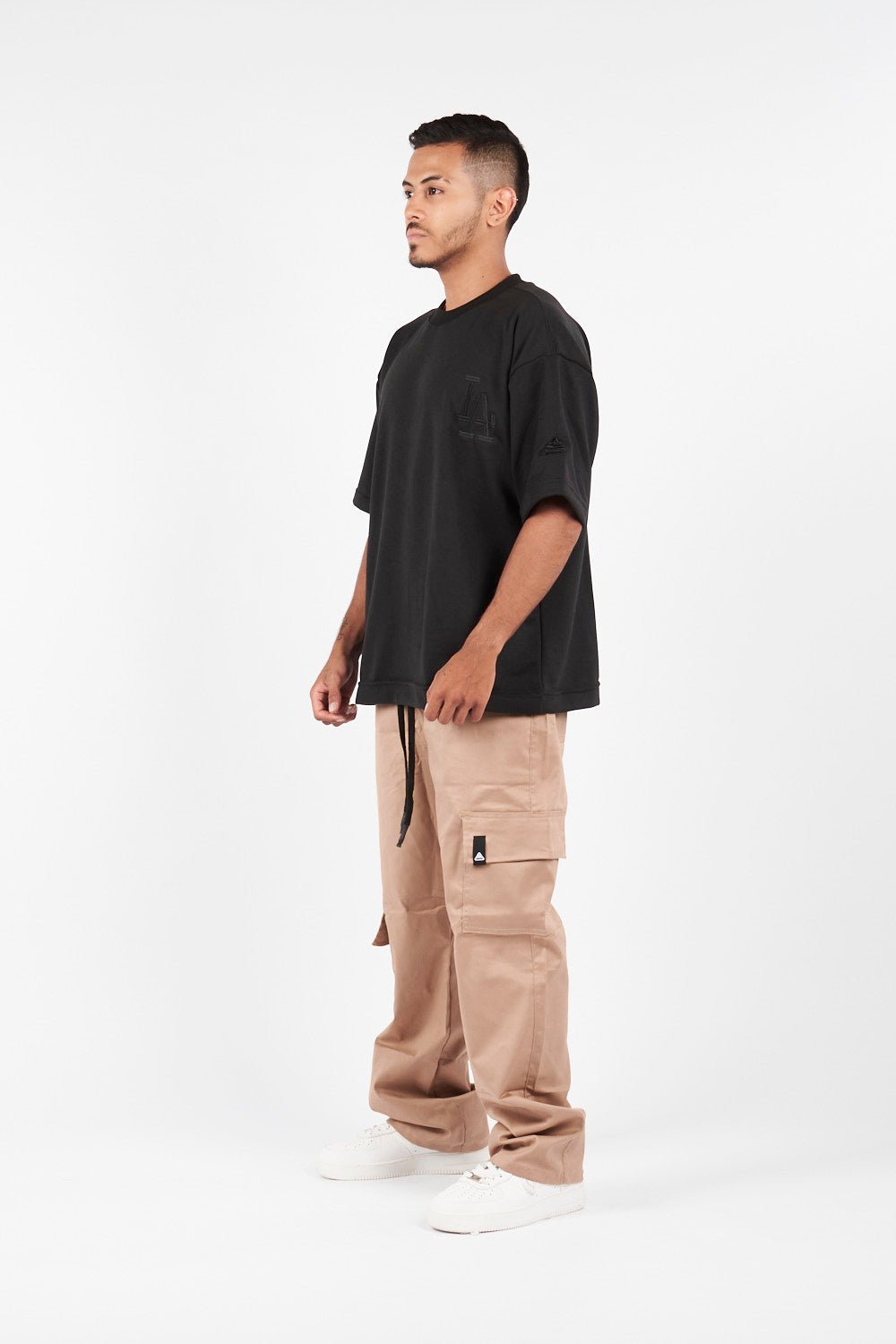PANTALON CARGO ASIMETRICO BEIGE - CORD & CO