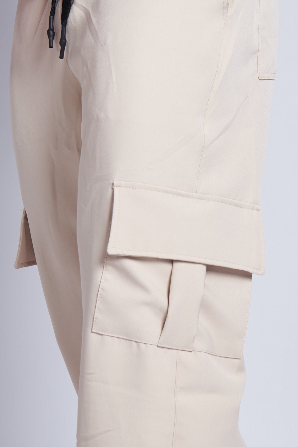 PANTALON CARGO TABLA Y CHARRETERA ARENA - REDUX CLUB